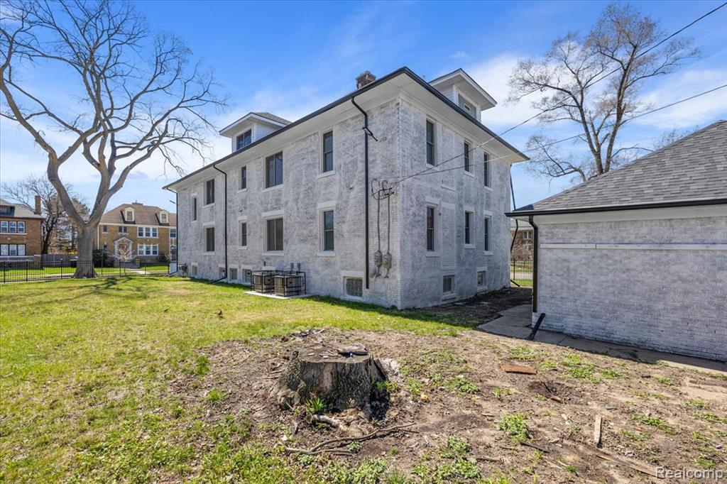 main property photo 62