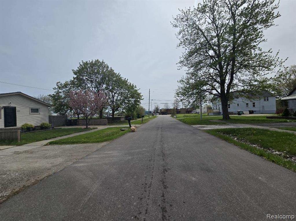 main property photo 3