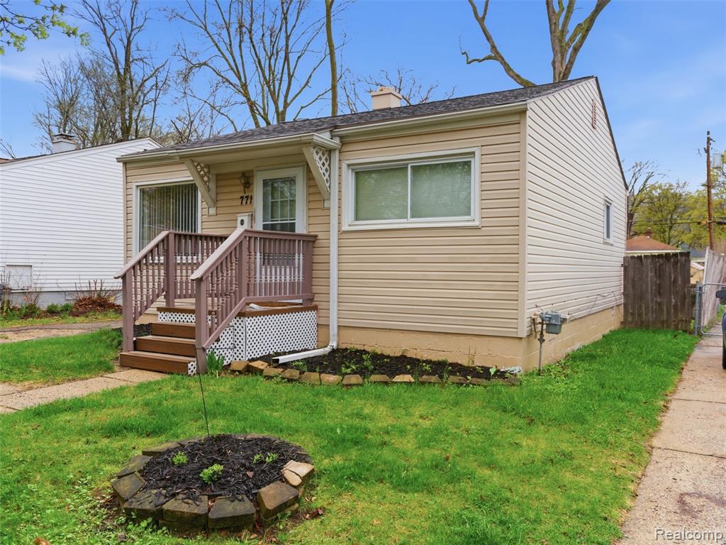 main property photo 2
