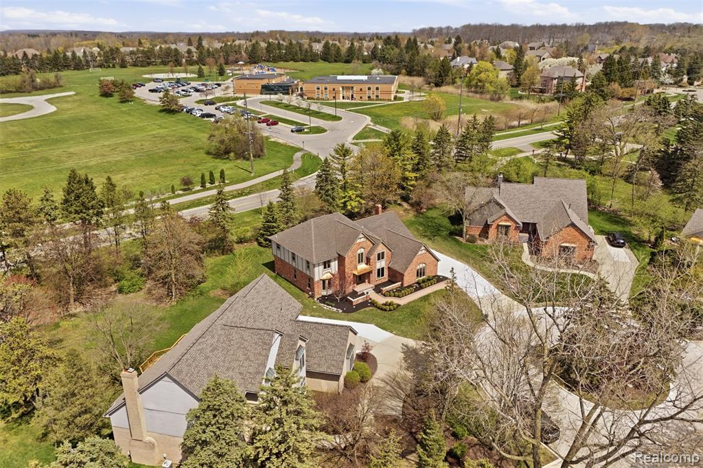 main property photo 46