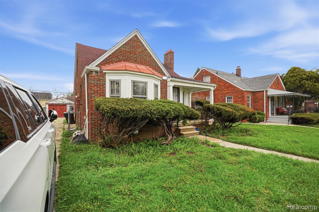 main property photo 2