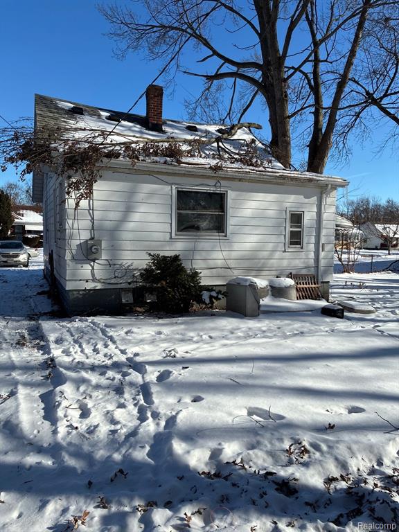 main property photo 13