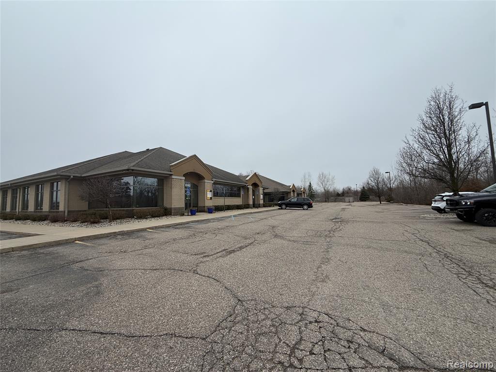 main property photo 18