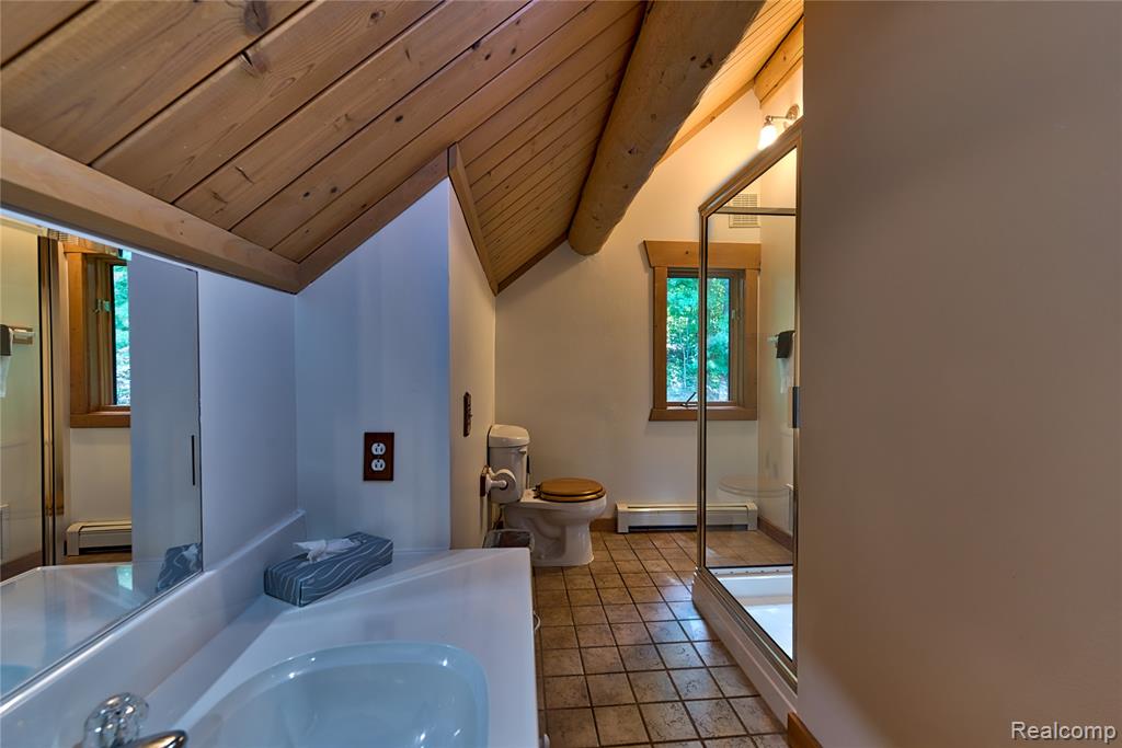 main property photo 74