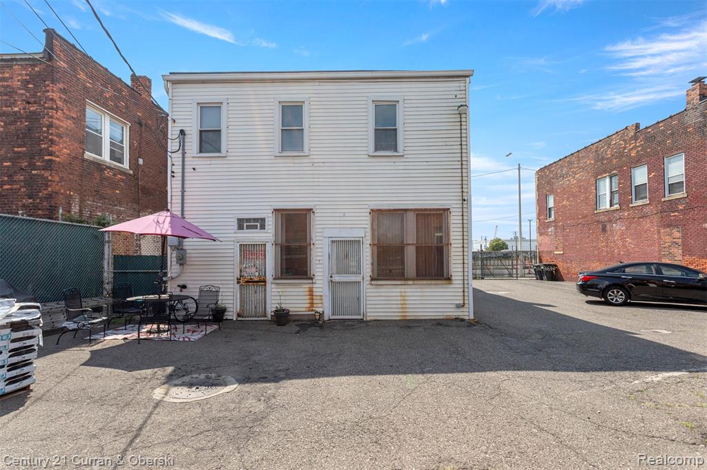 main property photo 22