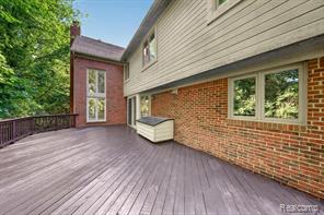 main property photo 45