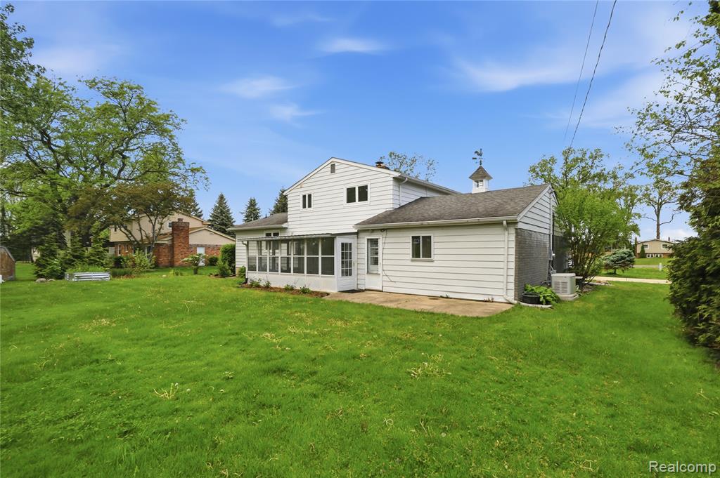 main property photo 7