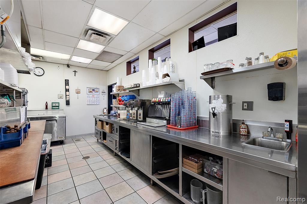 main property photo 46
