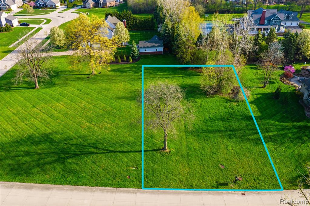 main property photo 5