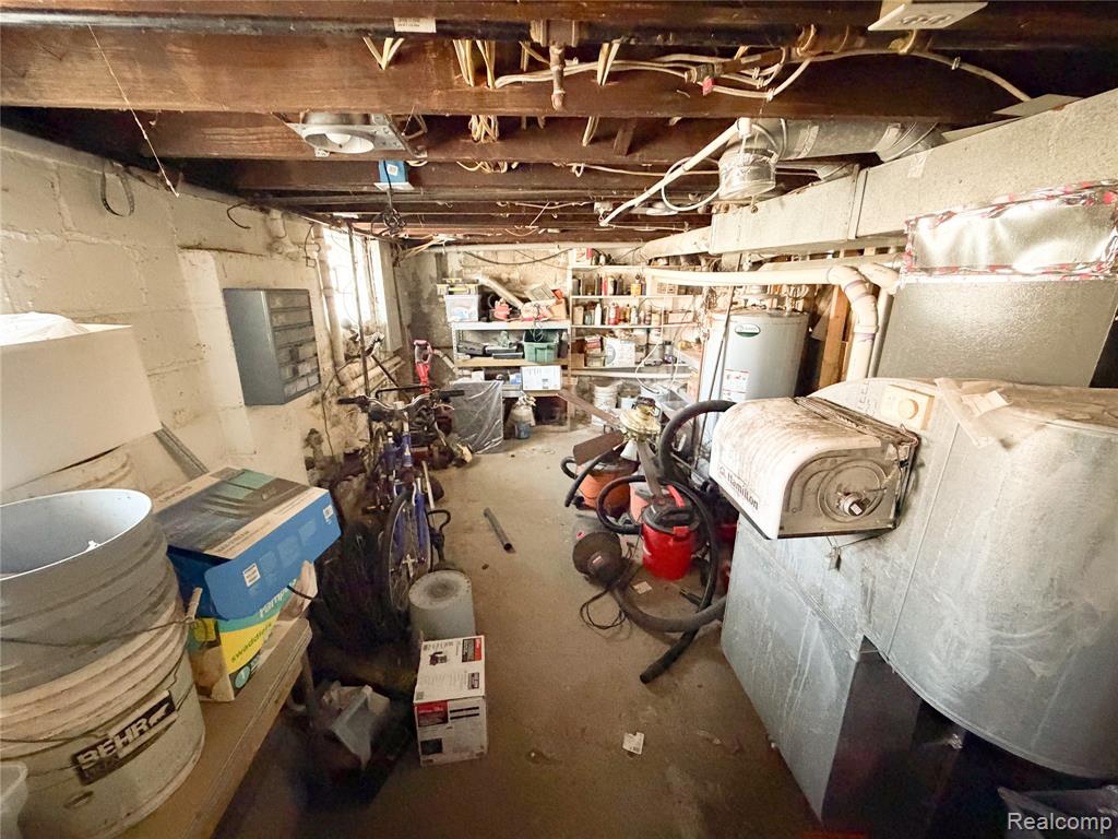 main property photo 42