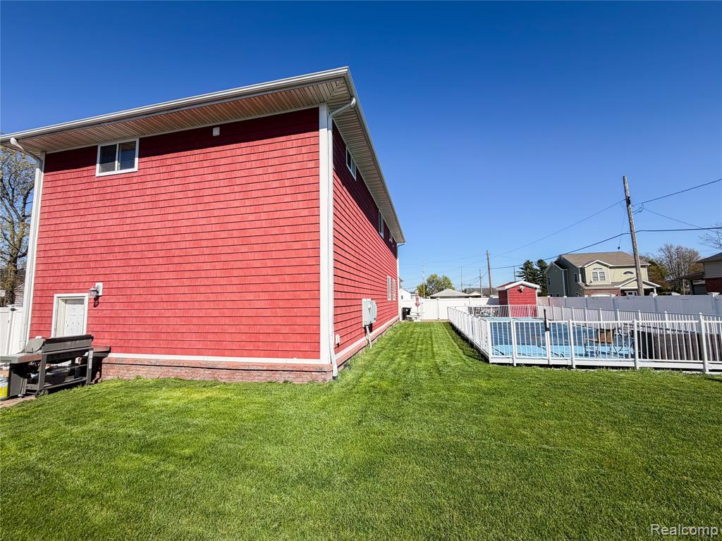 main property photo 72