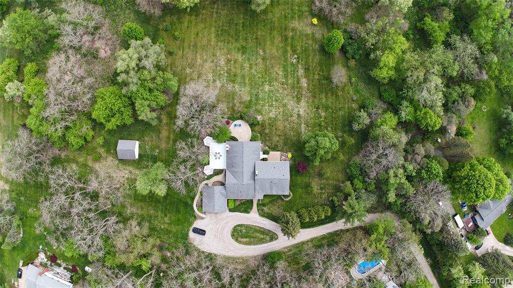 main property photo 43