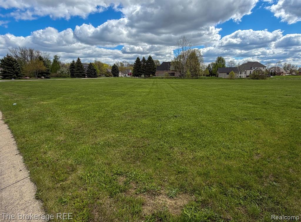 main property photo 12