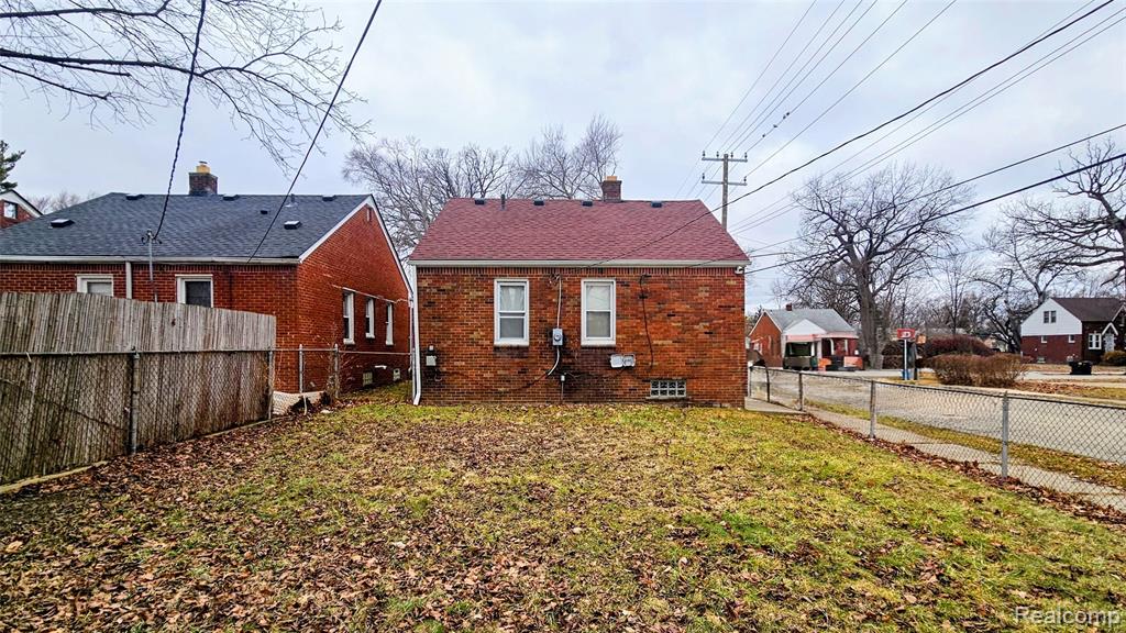 main property photo 79