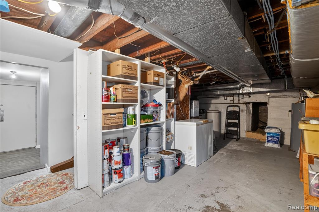 main property photo 65