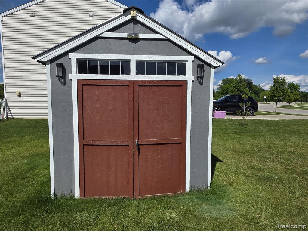 main property photo 47