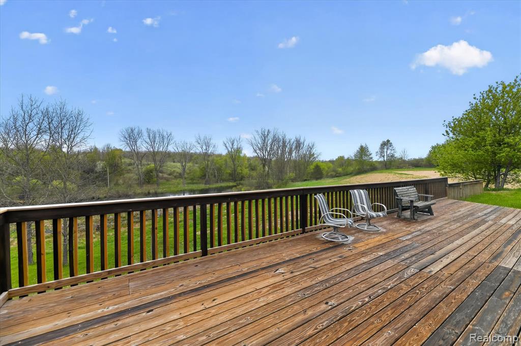 main property photo 50