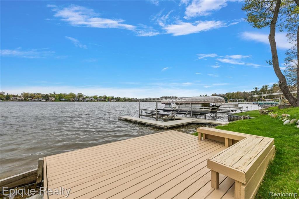 main property photo 49