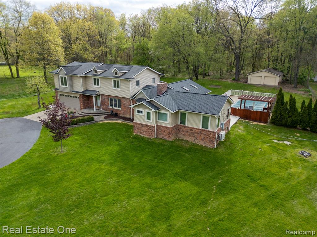 main property photo 57