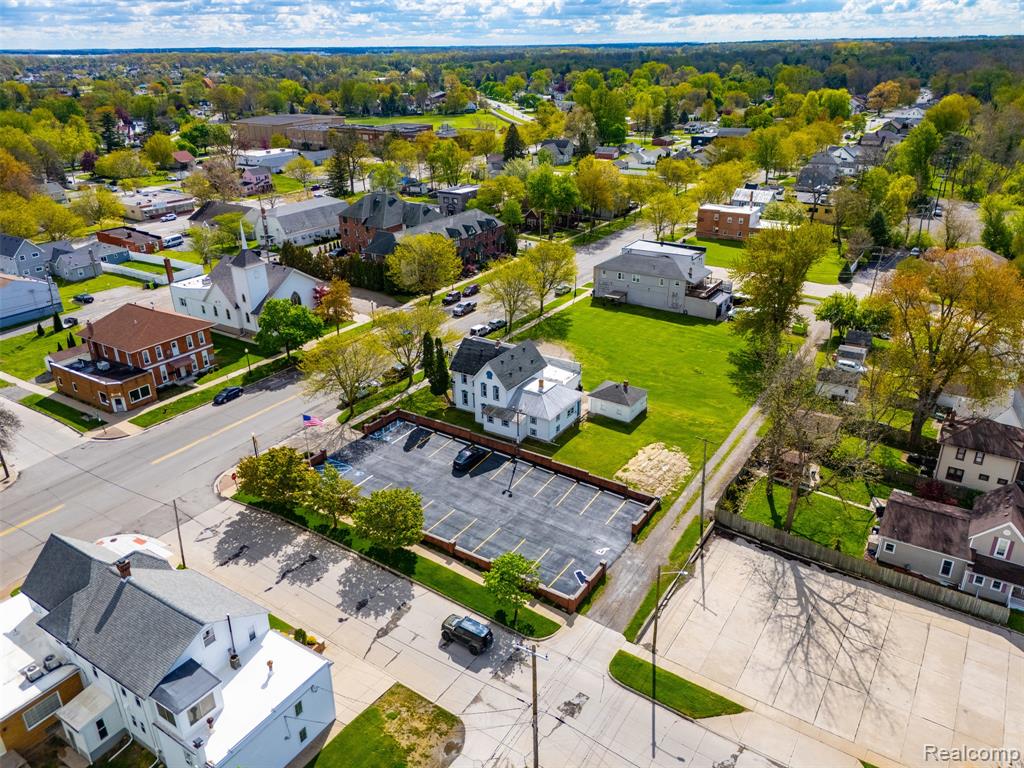 main property photo 64