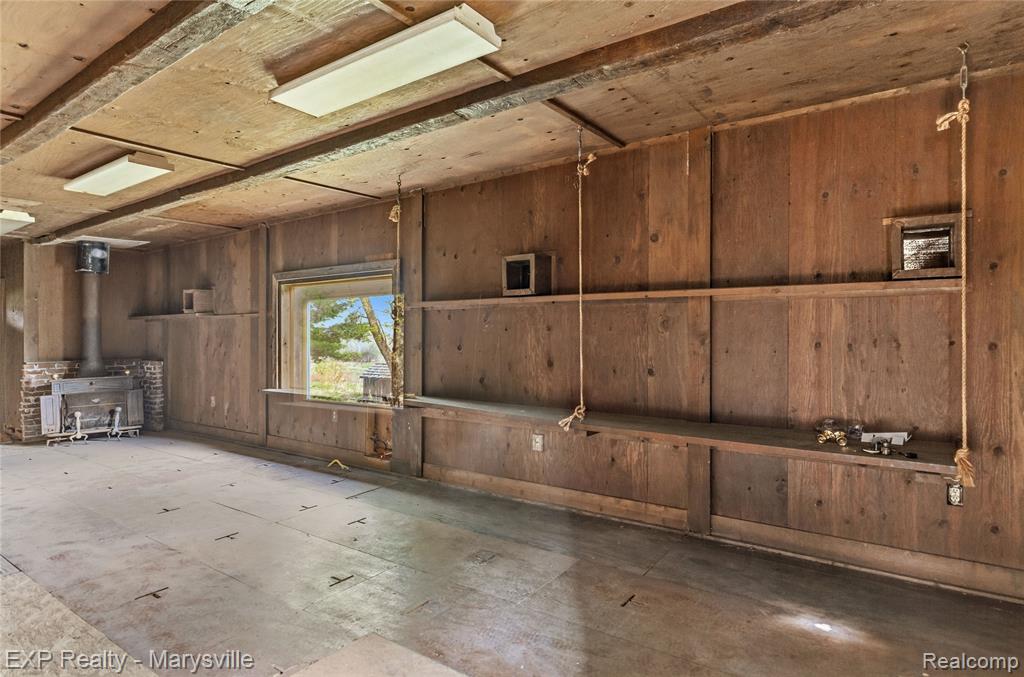 main property photo 58