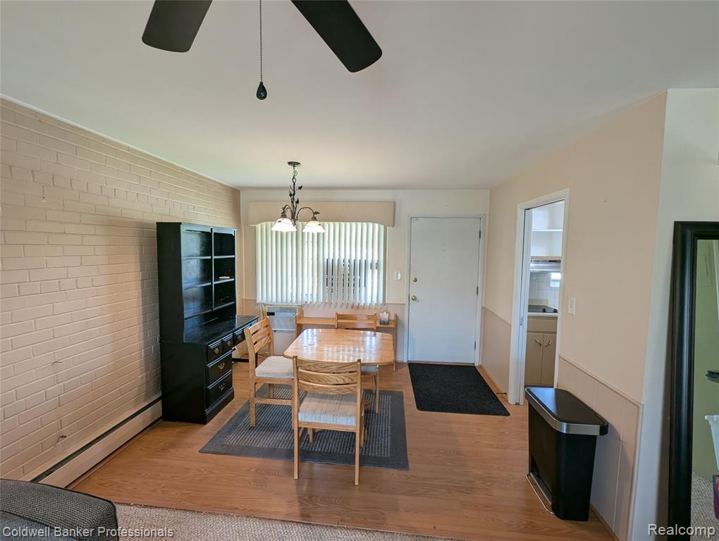 property viewer photo 7