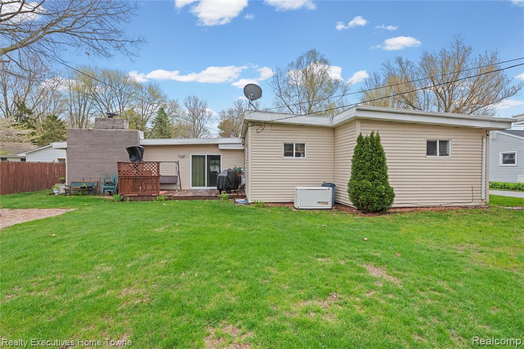 main property photo 20