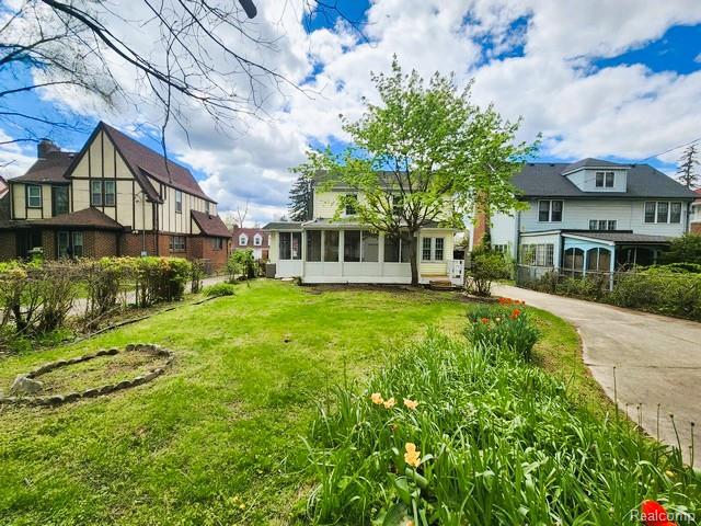main property photo 2