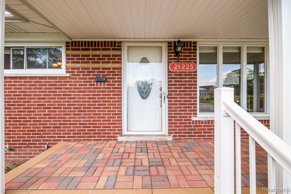 main property photo 4