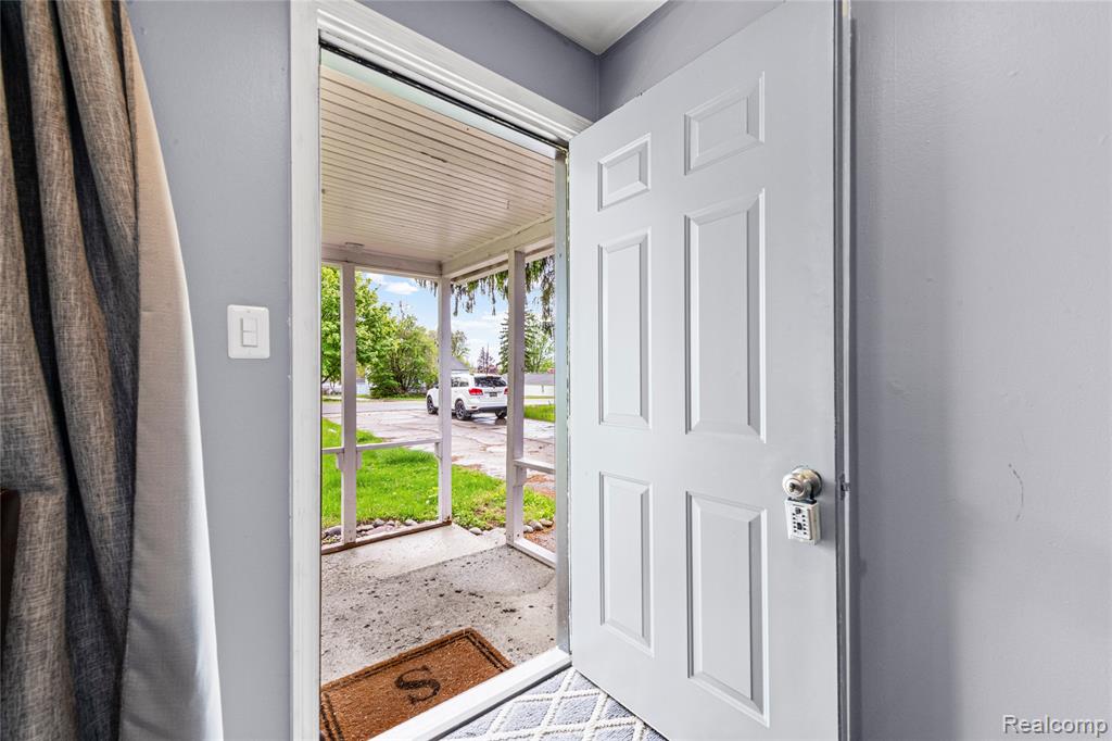 property viewer photo 11