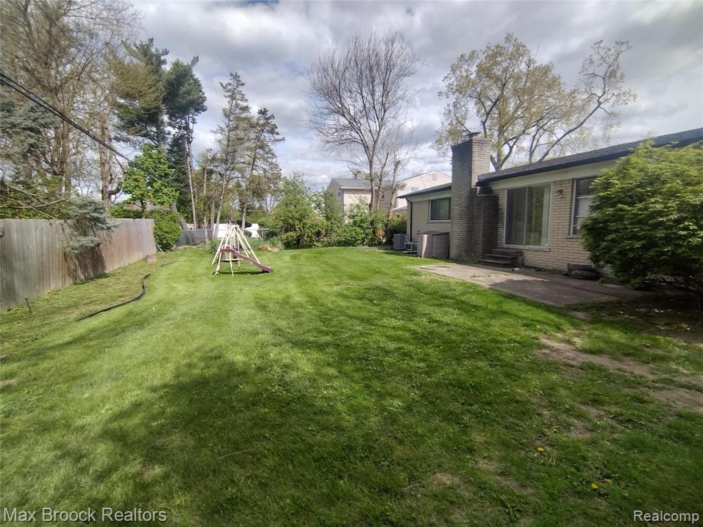 main property photo 19