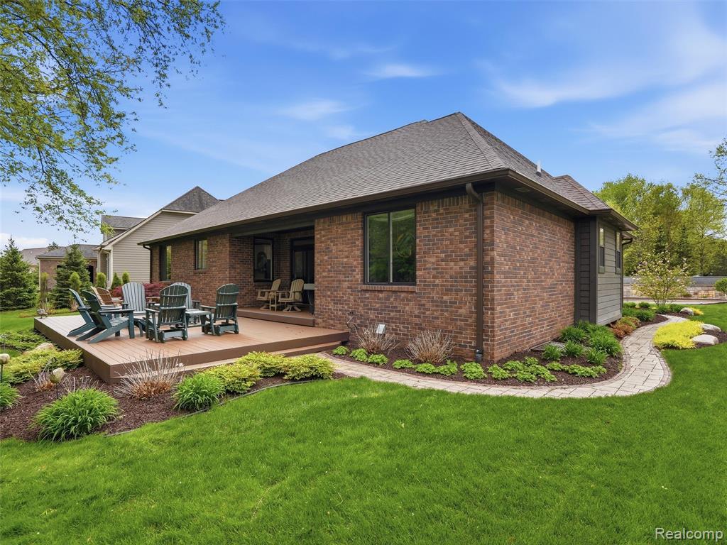 main property photo 46