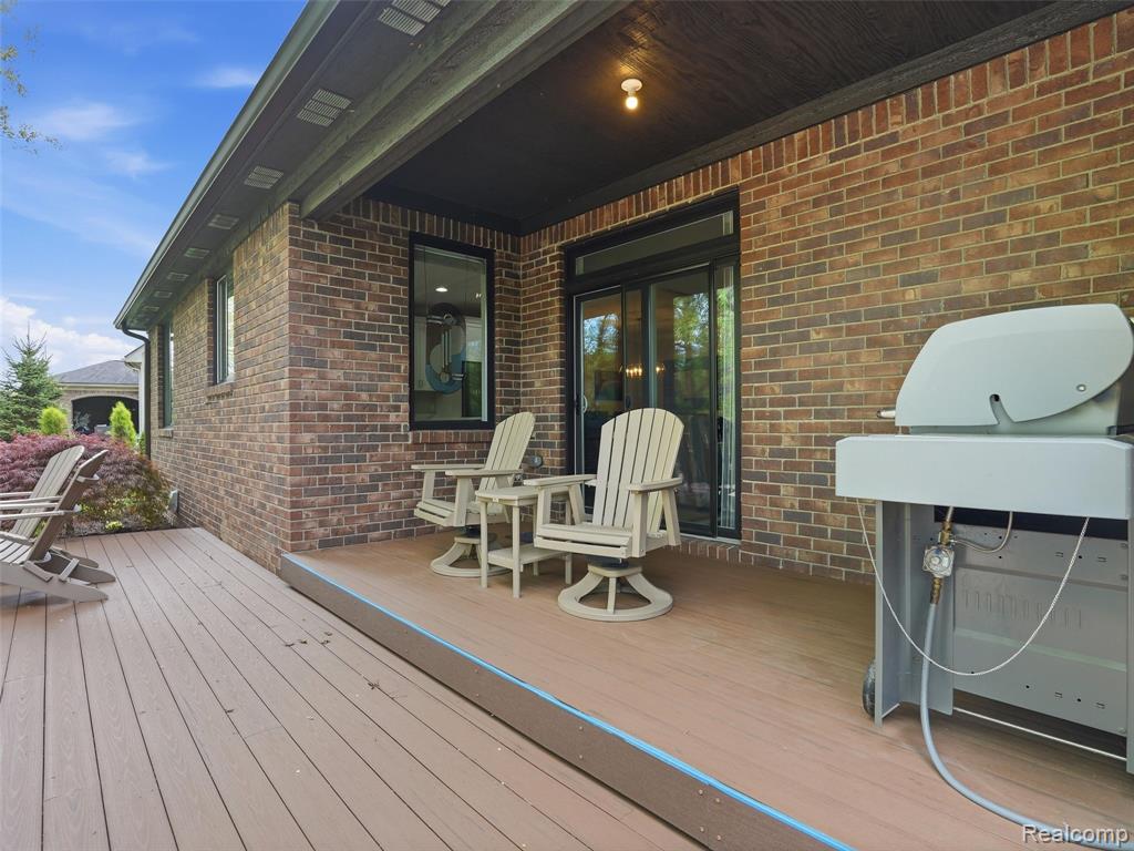 main property photo 49