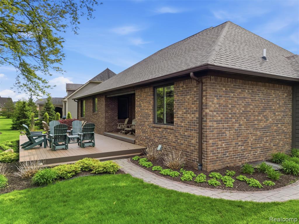 main property photo 54