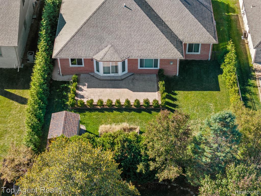main property photo 52