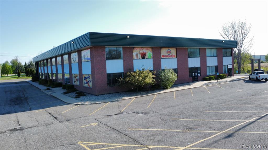 main property photo 3