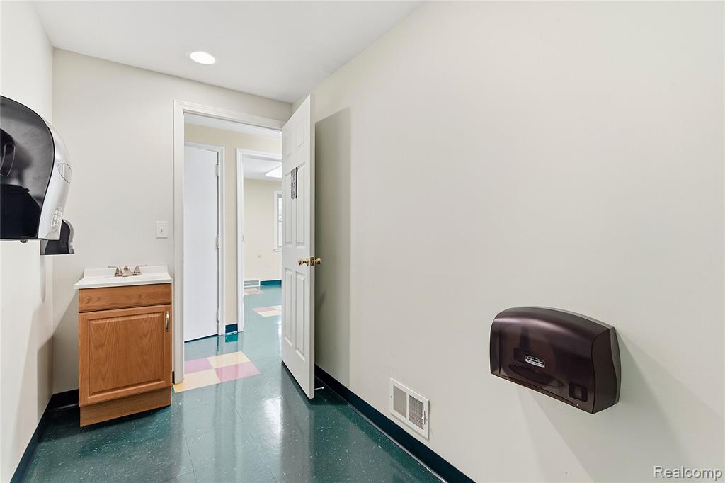 main property photo 69