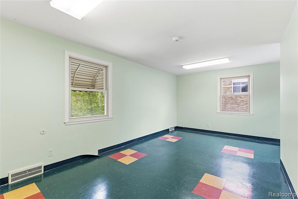 main property photo 72