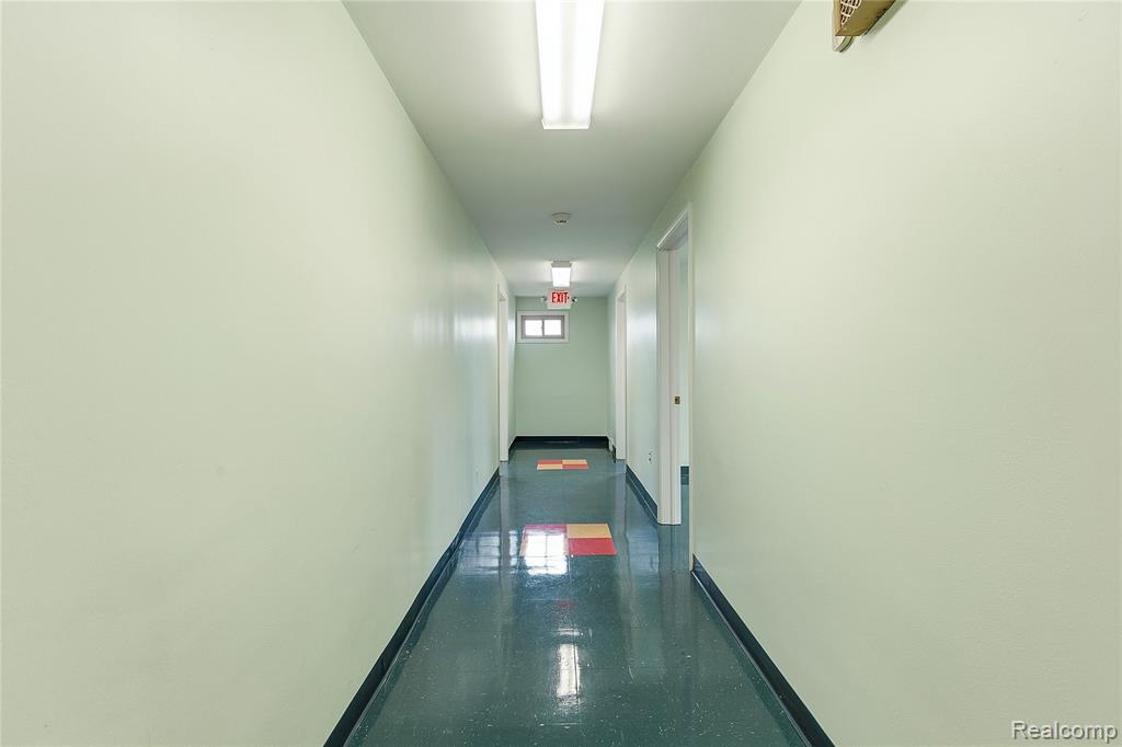 main property photo 74