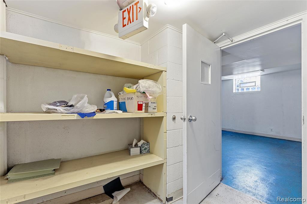 main property photo 83