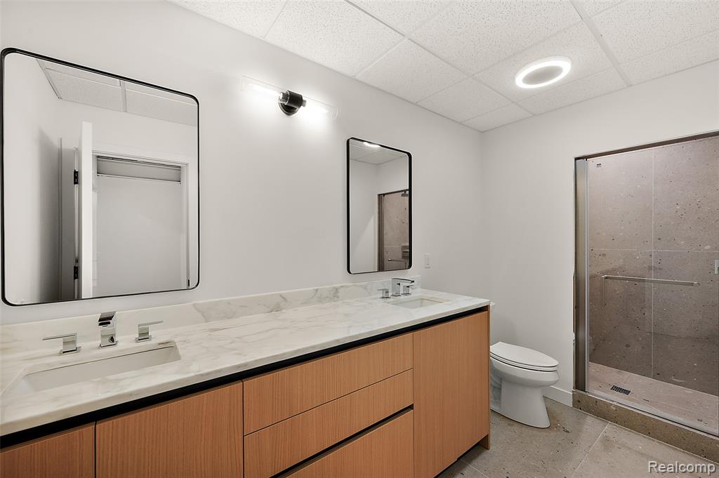 main property photo 58