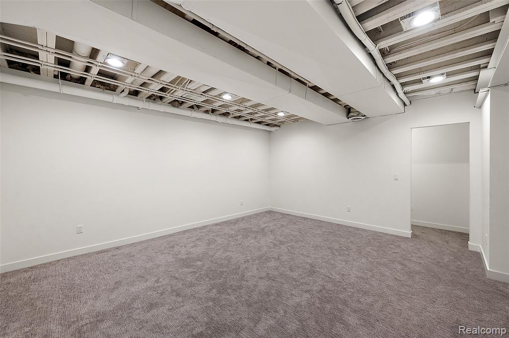 main property photo 62