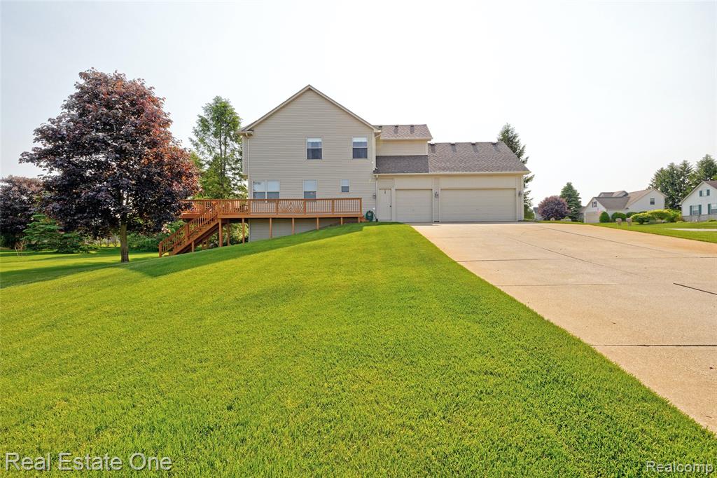 main property photo 47