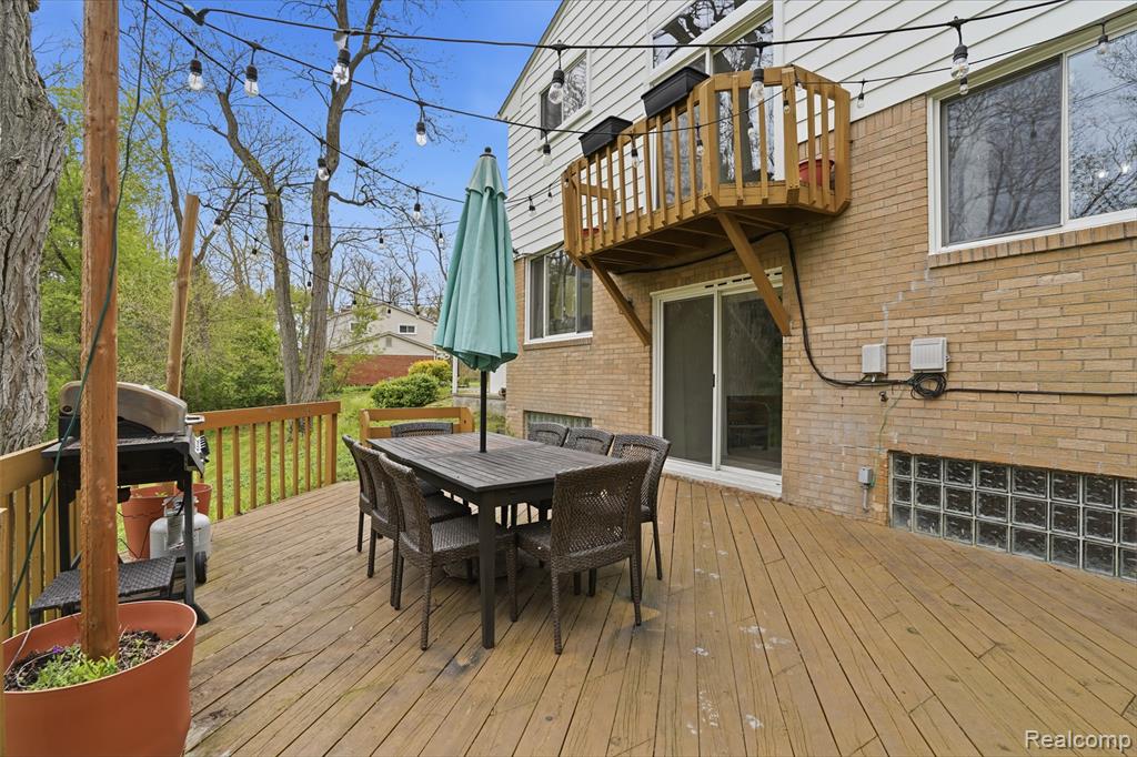 property viewer photo 35