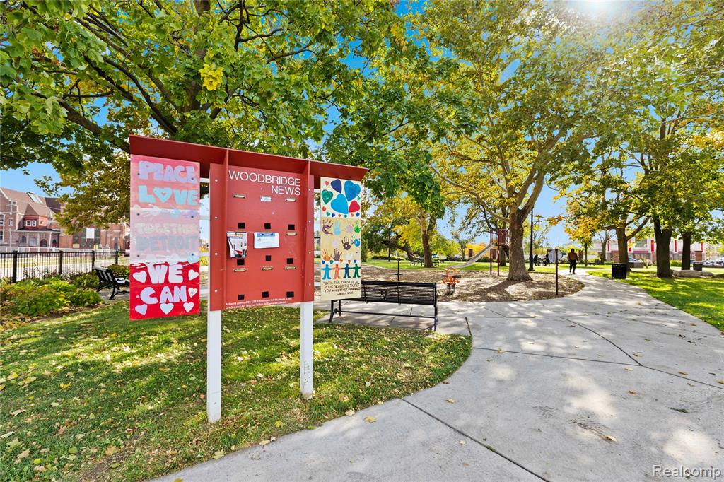 main property photo 37