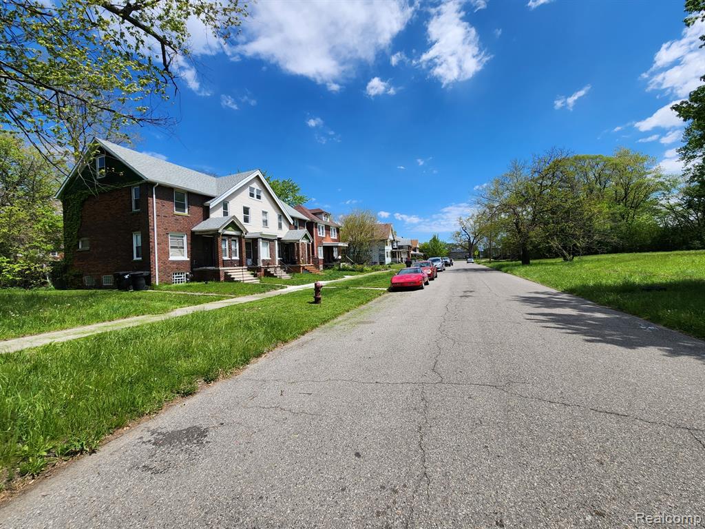 main property photo 4