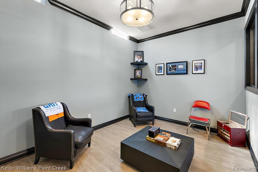 main property photo 68