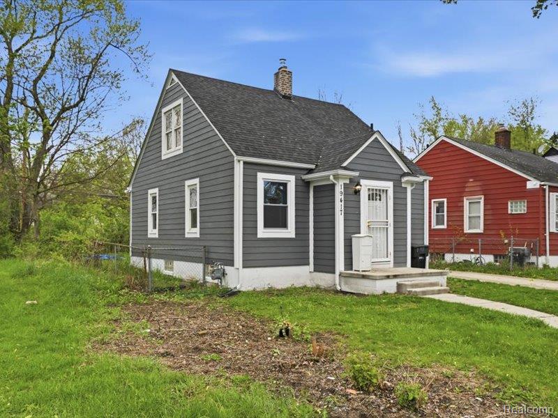main property photo 22