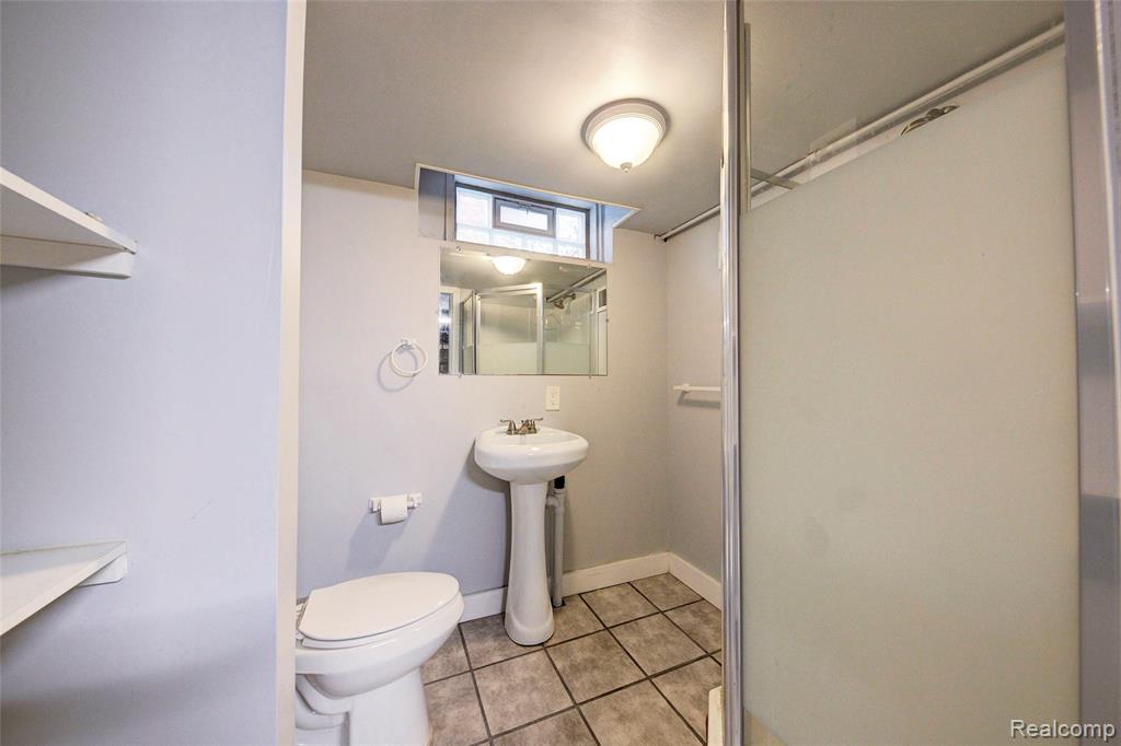 main property photo 68