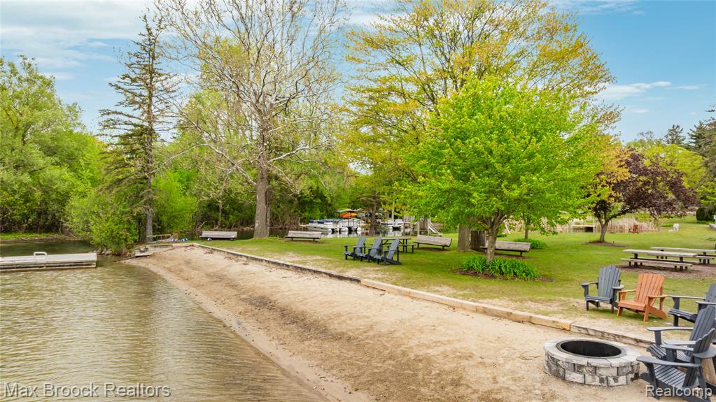 main property photo 75